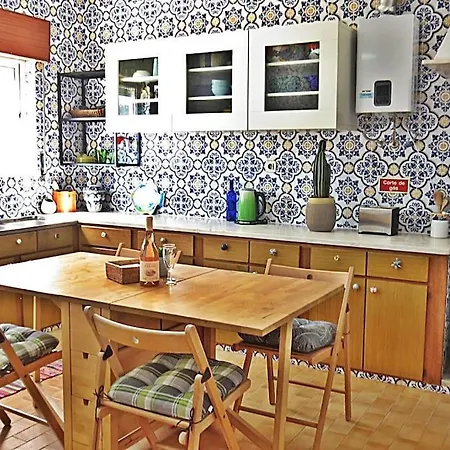 Casa Dora Gomes *